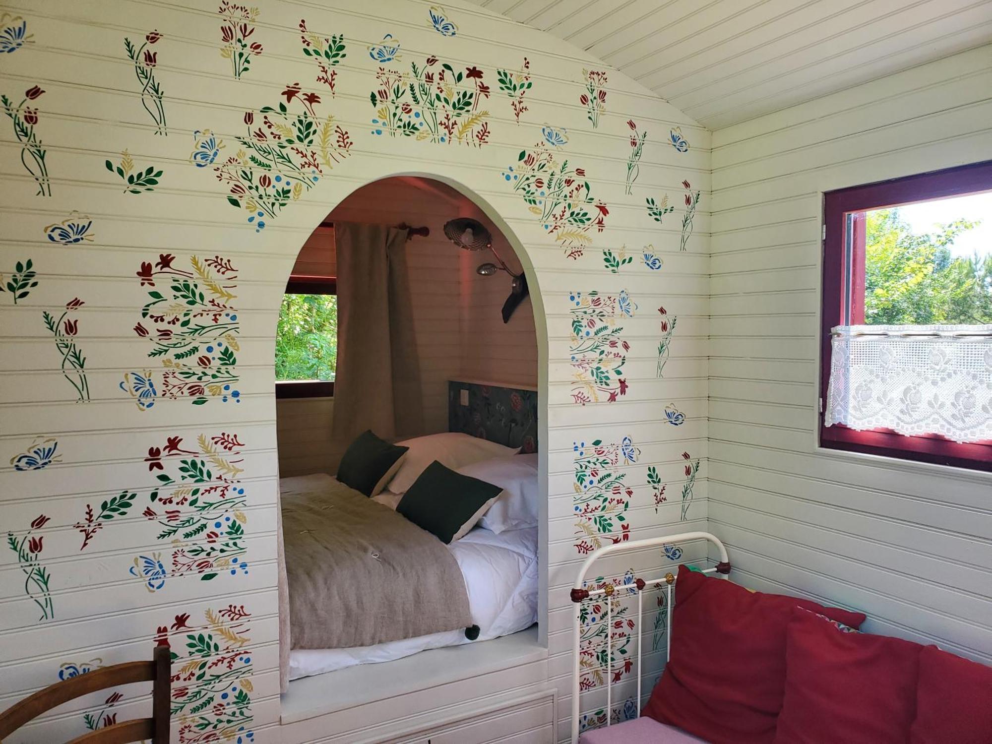 Le Val Du Pech Chantant Chambres D'Hotes Pern ภายนอก รูปภาพ